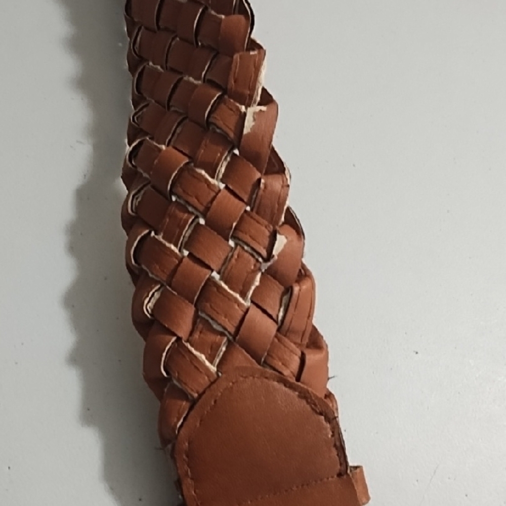 Elegant Woven Carmel Brown and Cream Crochet Woven Wide Belt - Picture 5 of 11
